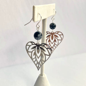 Heart Leaf Silver Earrings - Obsidian Gemstones